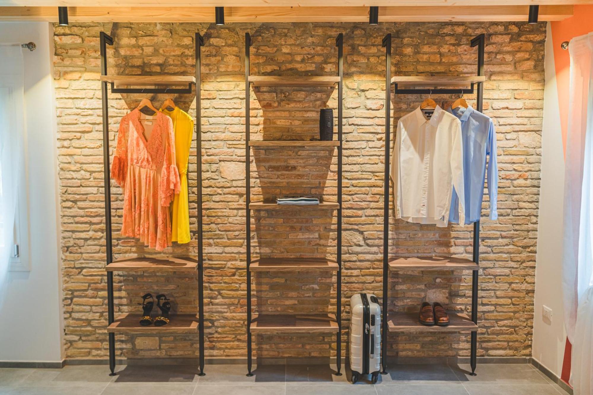 Battisti Hospitality - Si, Viaggiare Apartment Chioggia Ngoại thất bức ảnh